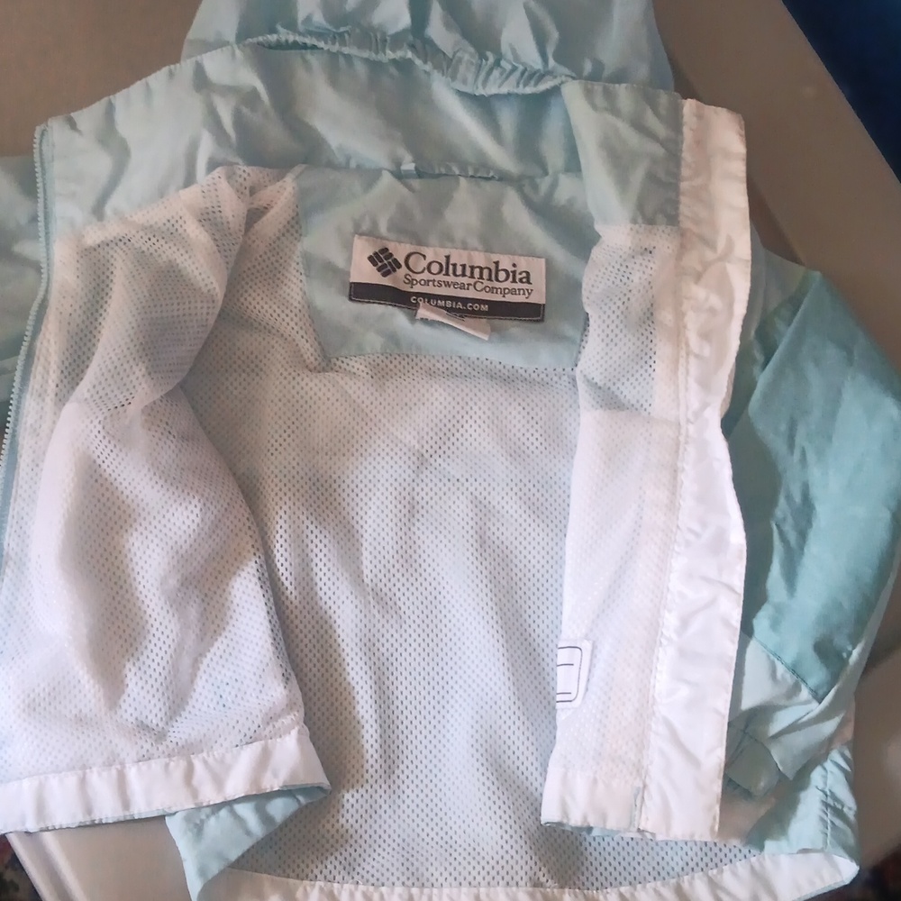 Columbia lightweight jacket - Picture 4 of 4